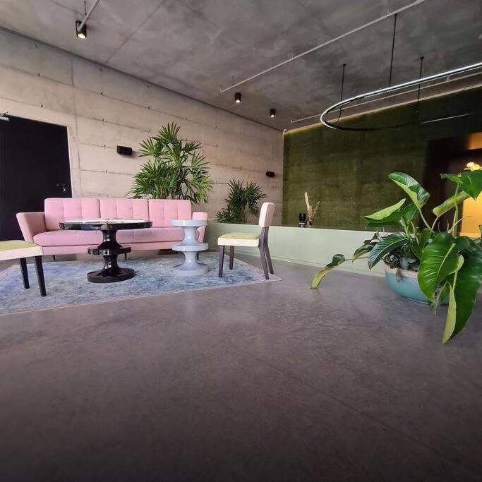 Cosmopolitan Apt 1407, 5 Star Facilities, 15M Sjo Airport, Parking, Pool, Gym San José Exterior foto